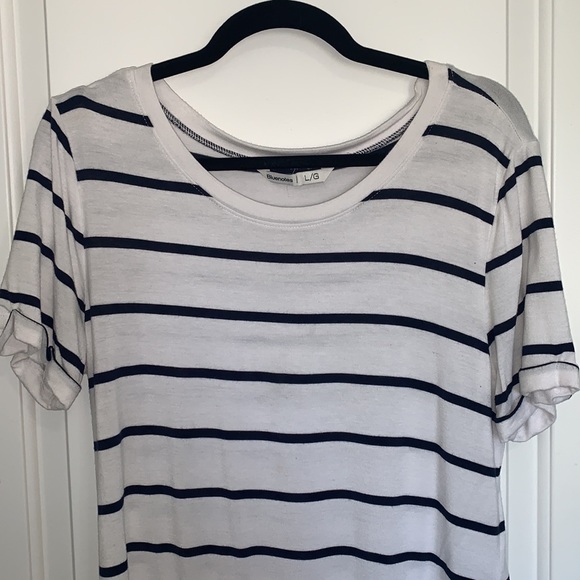 White and navy blue stripped dress - Picture 3 of 3